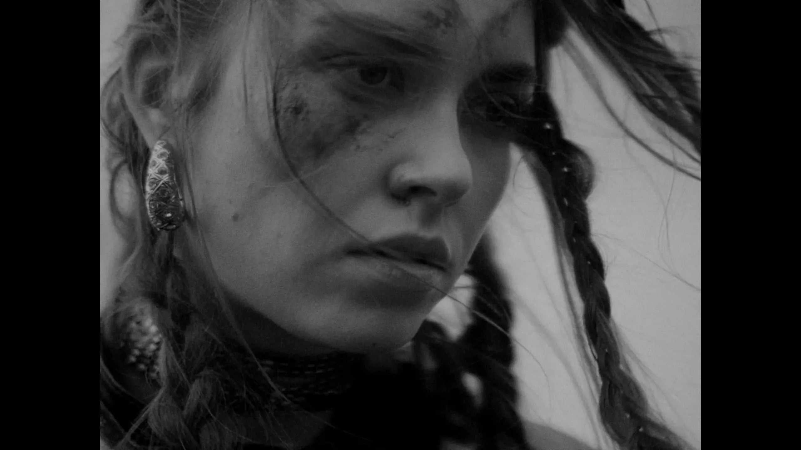 Fotogramma da The Wild Bond, 8 di 11